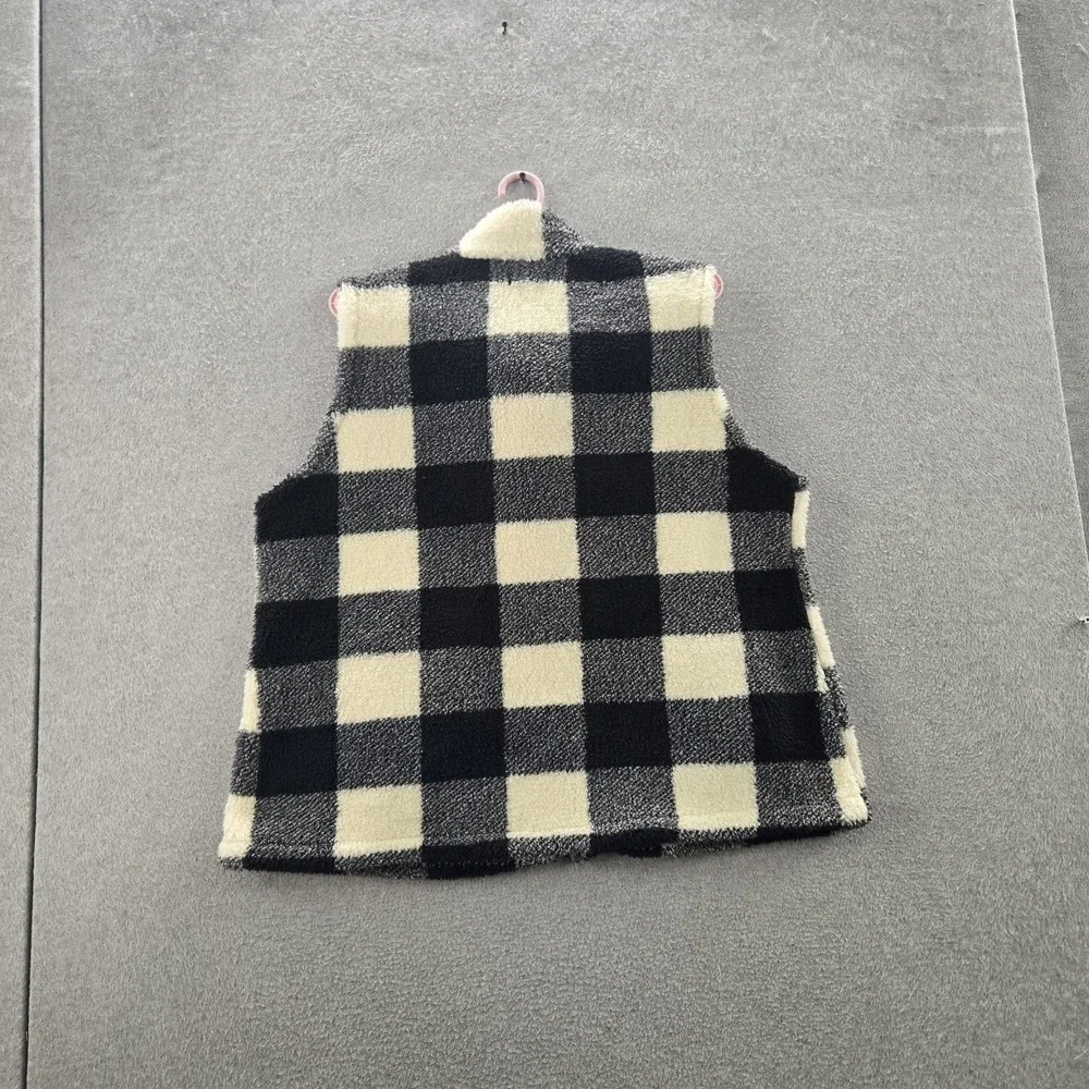 Maurices Women Vest XXL Black Check Fleece Coastal Grandmother Zipper Pocket NWT
